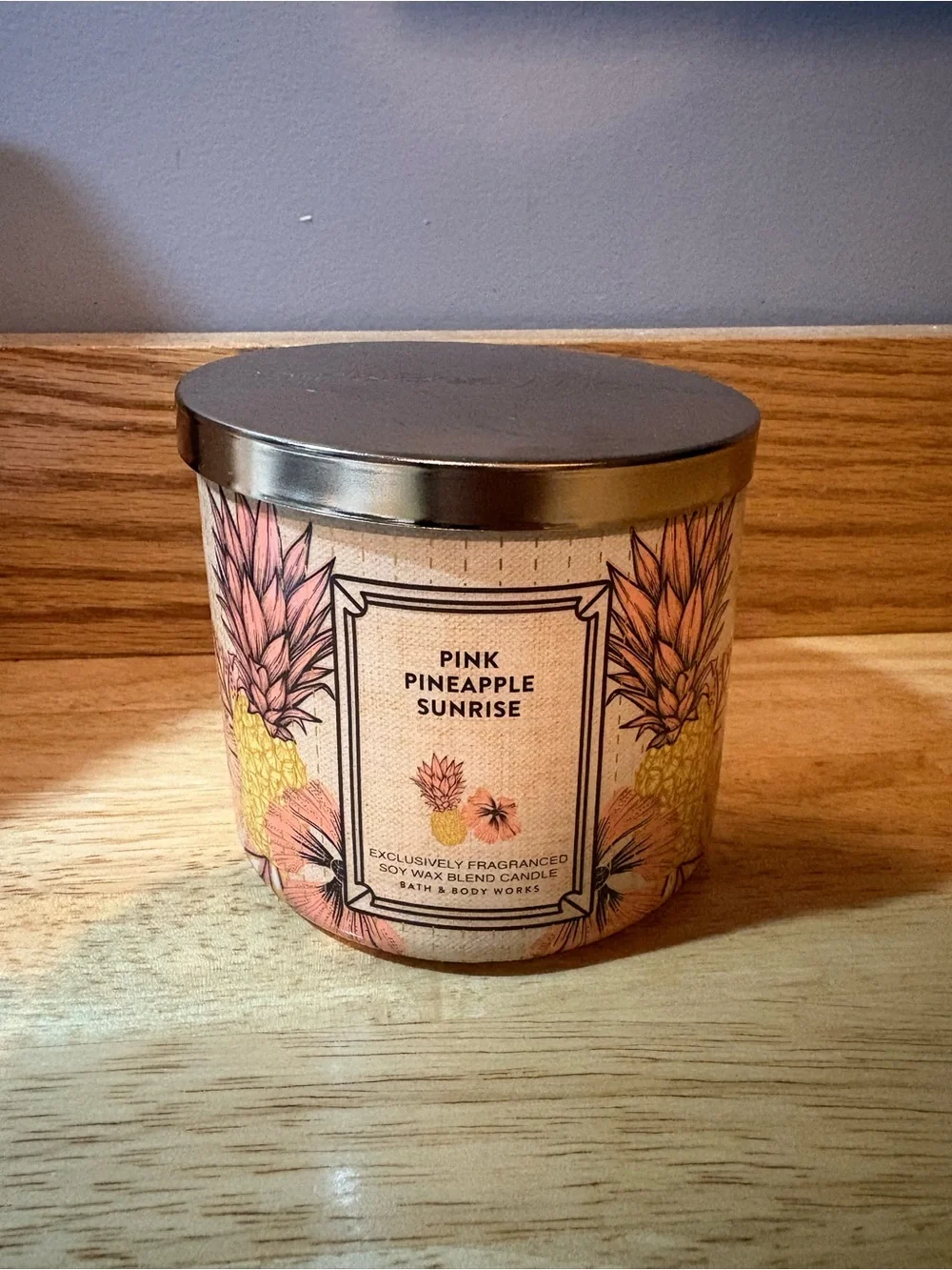 Bath & Body Works Pink Pineapple Sunrise Candle
